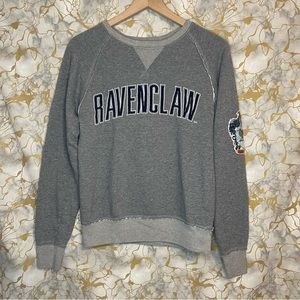 Wizarding World of Harry Potter Ravenclaw Crewneck Sweatshirt Size S